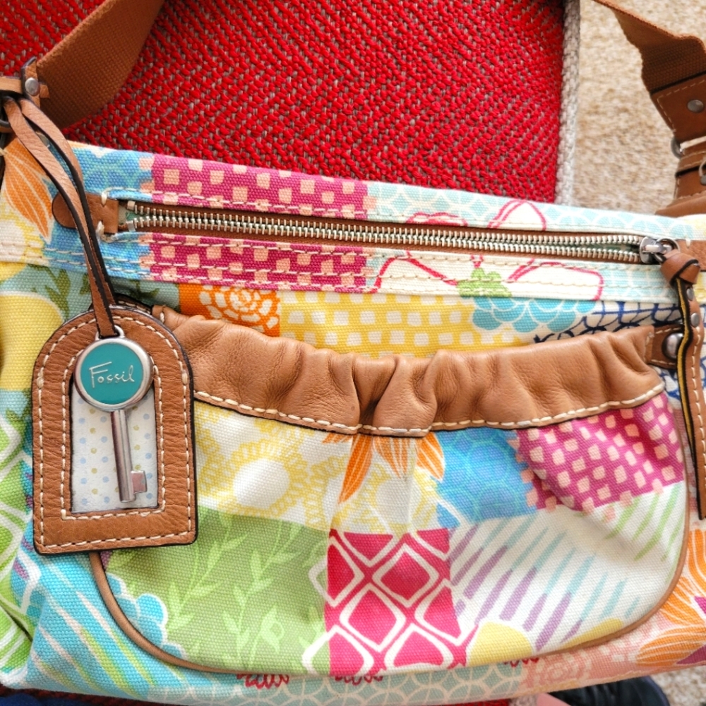 - Vintage Fossil Canvas Bag NWOT